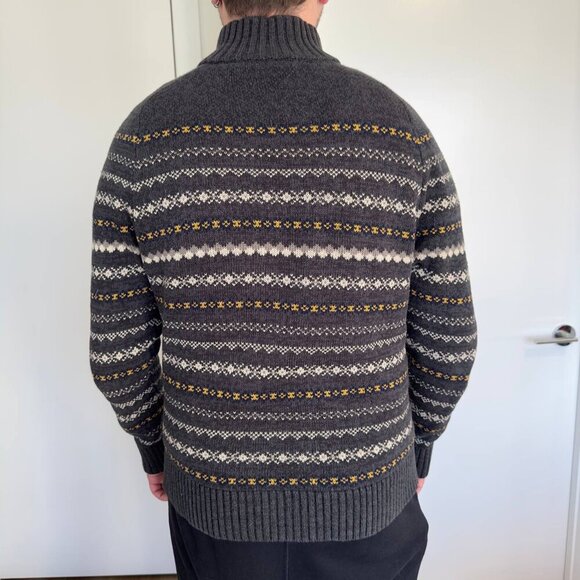 Windriver Sweater in Excellent Condition - Picture 2 of 7